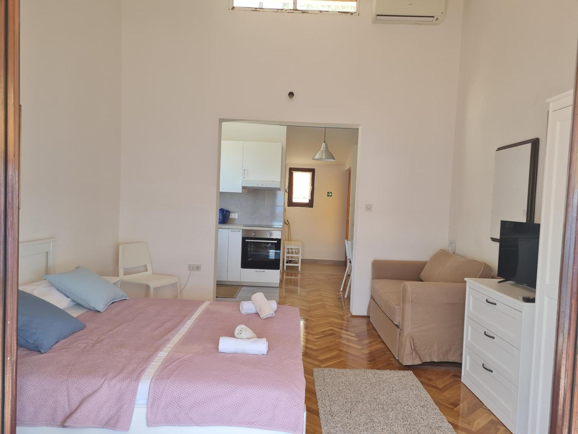 Apartments Apartmani Pintar Міміце Екстер'єр фото