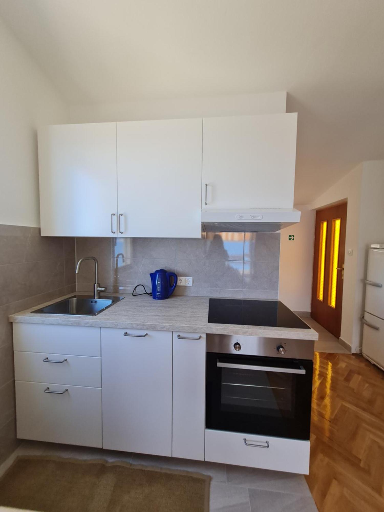 Apartments Apartmani Pintar Міміце Екстер'єр фото