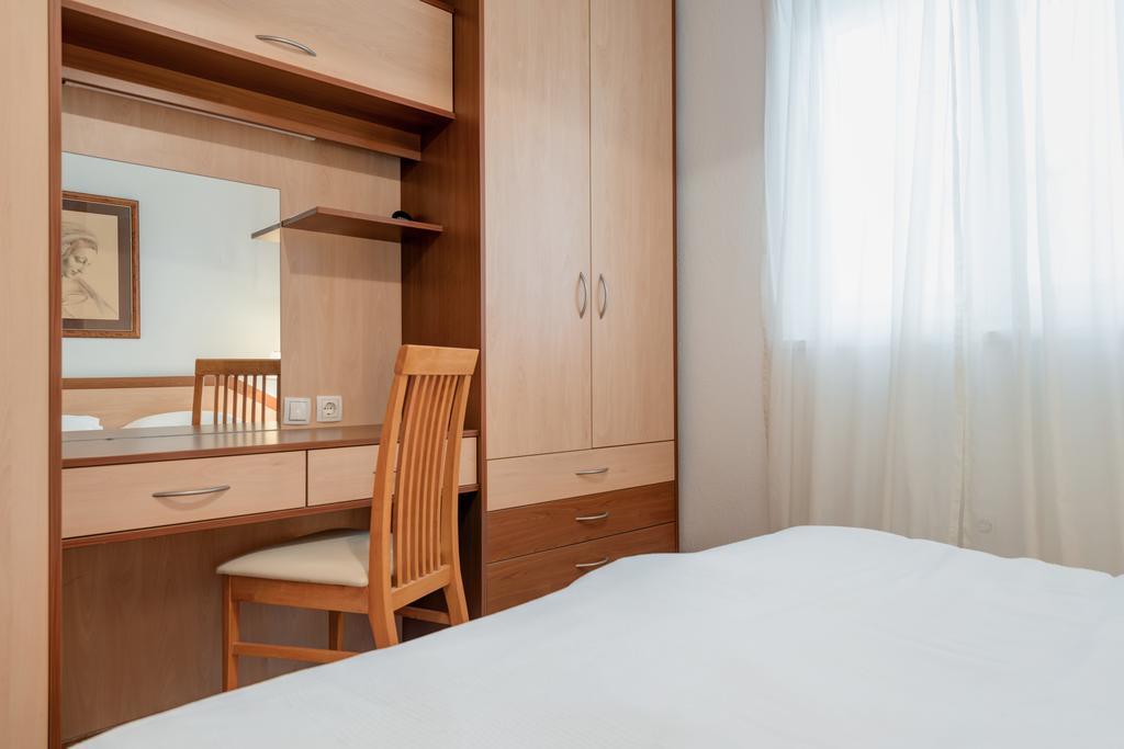 Apartments Apartmani Pintar Міміце Екстер'єр фото