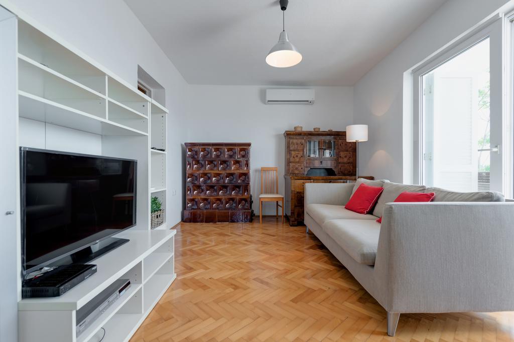 Apartments Apartmani Pintar Міміце Екстер'єр фото