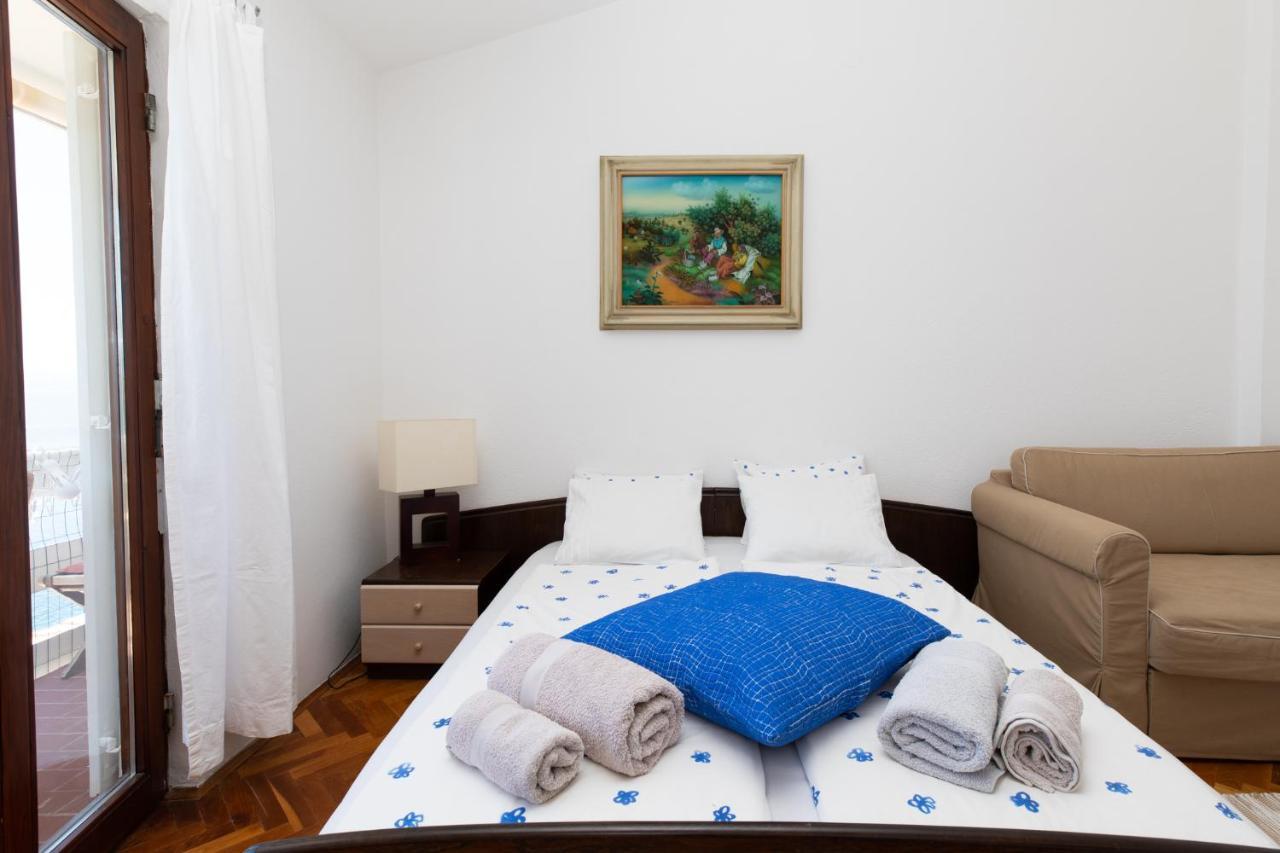 Apartments Apartmani Pintar Міміце Екстер'єр фото